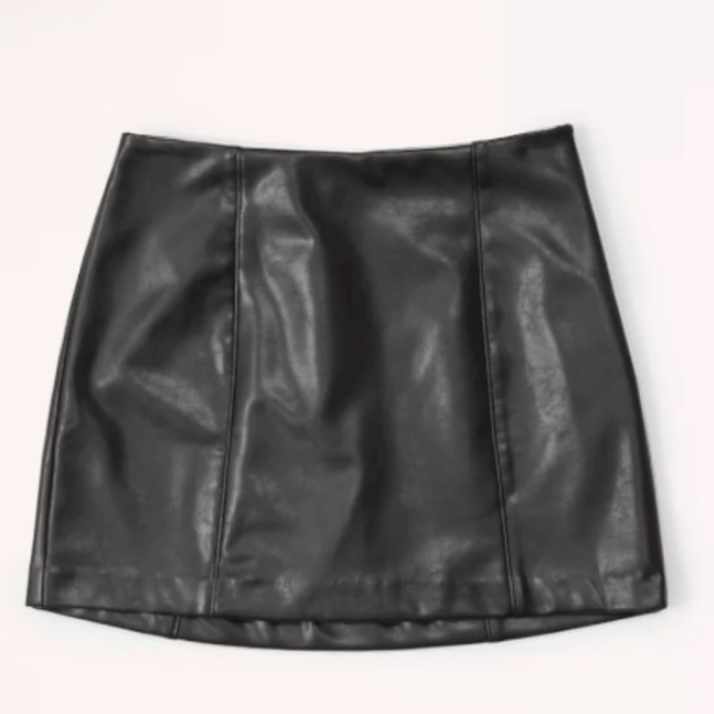 NWT Leather skort